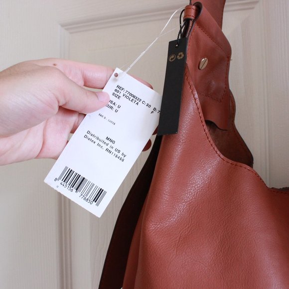 Mango Leather Bucket Bag - Picture 4 of 16